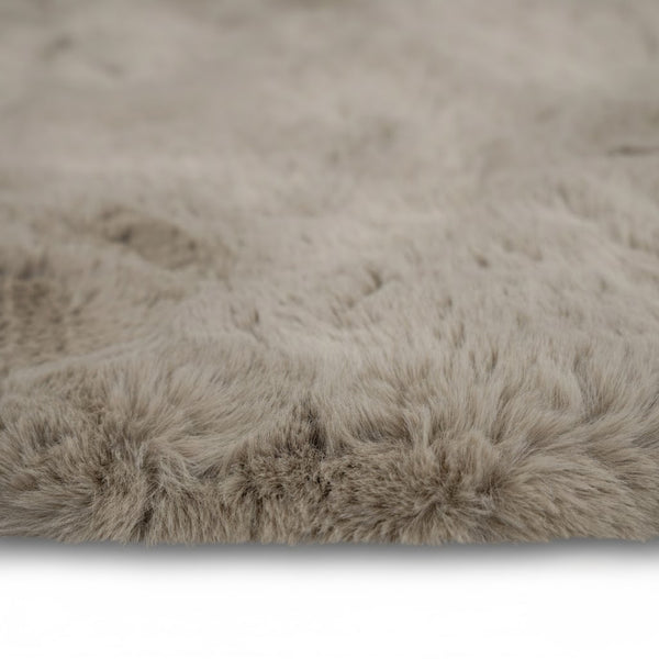color:taupe;type:side