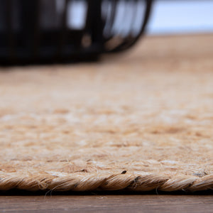 color:beige;type:side