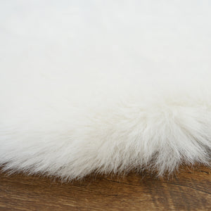 color:ivory;type:side