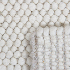color:ivory;type:back