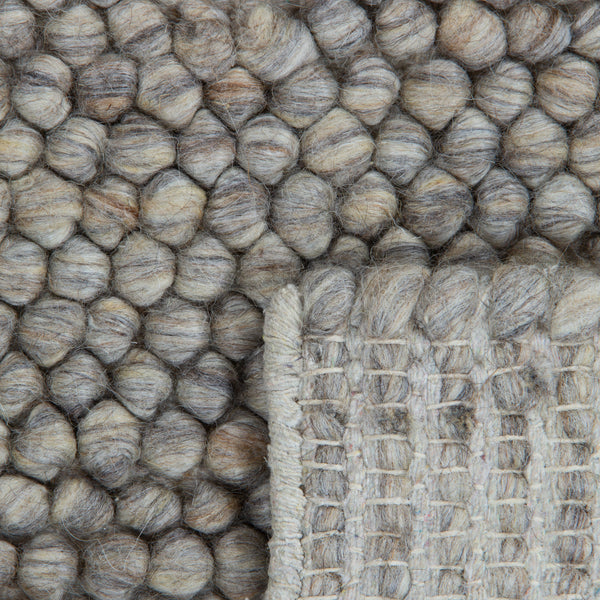 color:taupe;type:back